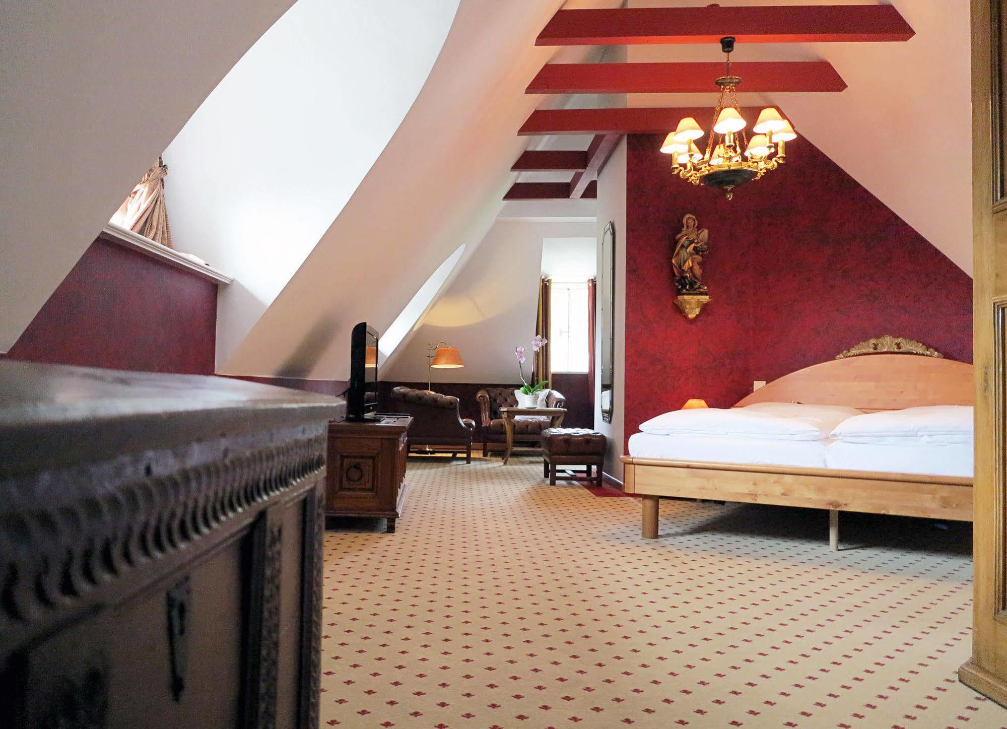 בנדסטורף Meinsbur Boutique Hotel מראה חיצוני תמונה